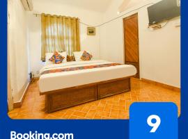 FabExpress Royal Baga Residency, hotel in Baga Beach, Old Goa