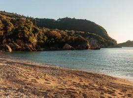 Villa Maria (3), hotel sa parkingom u gradu Paleokastrica