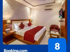 FabHotel Skye Suites, hotel dicht bij: Internationale luchthaven Indira Gandhi (Palam) - DEL, New Delhi