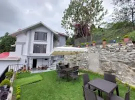 Blue Orchid Premium Homestay Kalimpong