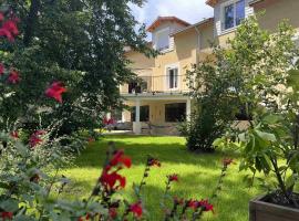 Le Jardin du Dolaizon, smještaj s doručkom u gradu 'Le Puy en Velay'