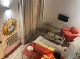 Beachside Loft/Cosy house/Design, hotel with parking in Tunis