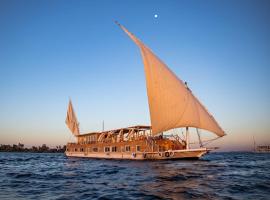 Dahabiya Akhnaton Every Monday from Esna to Aswan for 4 Nights, hotel a Luxor