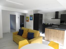 Apartamento JARDIN DELUZ, con Wifi y Parking privado gratis, hotel i nærheden af Cantabria Universitet, Santander