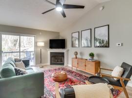 McGaheysville Vacation Rental, 1 Mi to Skiing!, hotel in McGaheysville