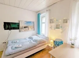 Urlaubsmagie - Ferienwohnung Tagpfauenauge - Garten mit Terrasse & Saisonaler Pool