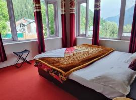 Aru heights Guest house, hotel i Pahalgam