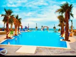 Lasirina palm beach for families only