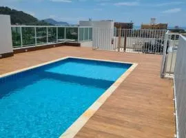 A 350 metros Praia Toninhas