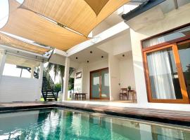 Chao Sam Ran Pool Villa Phetchaburi หาดเจ้าสำราญ เพชรบุรี ราคาสำหรับ 8 ท่าน, cottage in Haad Chao Samran