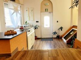 Megyeház Apartman, hotel v destinaci Makó