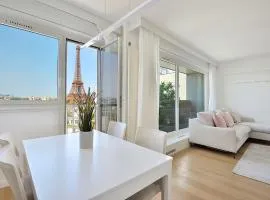 Magical Modern Apartment Eiffel Tower, Paris The Million Dollar View