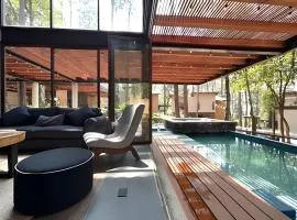 Casa con alberca y jacuzzi