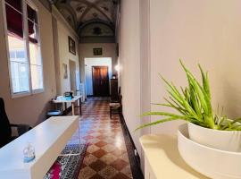 TATA Homes B&B, self catering accommodation in Bologna