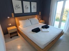 Alexander apartments, hotel v mestu Spartia