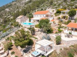 Villa Grace Breathtaking Views of the Adriatic, hotel v destinaci Jelsa