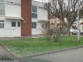 Brierley close, homestay in Norwood