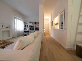 12 living, hotel ad Ancona