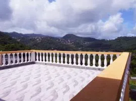 VJ's Guesthouse Mountain View
