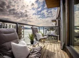 New penthouse apartment with sea view in Bergen centrum