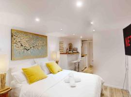 Studio 1 Adorable studio neuf en bord de Marne 5kms Paris, golfhotel in Champigny-sur-Marne