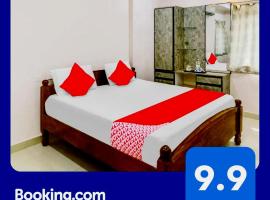 OYO Flagship 81201 Sls Luxury Suites, hotel em Visakhapatnam