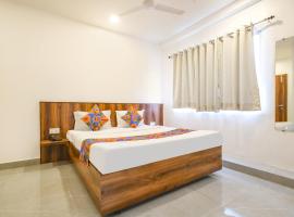 FabExpress The King Palace, holiday rental in Indore