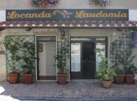 Locanda Laudomia, pansion sa uslugom doručka u gradu Mančano