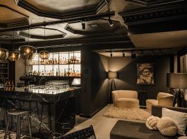Hotel Riesengebirge,位于诺伊霍夫安德泽恩的酒店