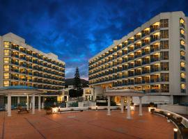 CT Green Bay Hot-Spring Hotel, viešbutis mieste Vanlis