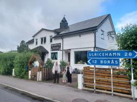 Stop at The Cross, holiday rental in Borås