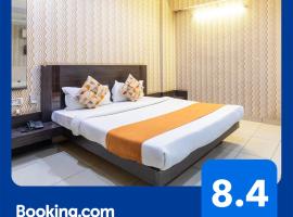 FabHotel Shree Regency, hotel near Raja Bhoj Domestic Airport - BHO, Bhopal