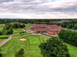 Wensum Valley Hotel Golf and Country Club, hotel com jacuzzis em Norwich