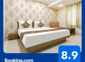 FabHotel Ten Eleven, hotel cerca de Aeropuerto Devi Ahilyabai Holkar - IDR, Indore