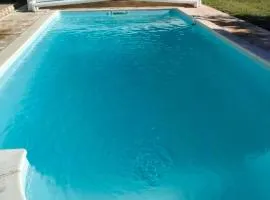 Villa St Cyprien piscine privée vélos wifi
