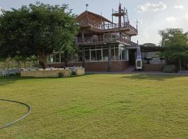 THE ARC RIVERSIDE, pet-friendly hotel in Orchha