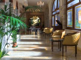 Hotel Antico Monastero, hotel v destinácii Toscolano Maderno