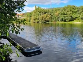 Maison d'hôte au bord de la Rivière avec jacuzzi