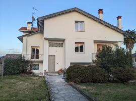 Lago Maggiore - Loft Apartment, hôtel à Ispra