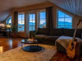 Panoramic Penthouse