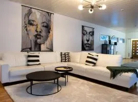 Villa Koivu 100m2 3mh, rauhallinen ja tyylikäs kaupunkikoti