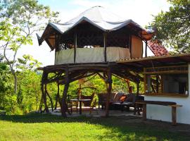 Tarzan Treetops, hotel v destinaci Manzanillo