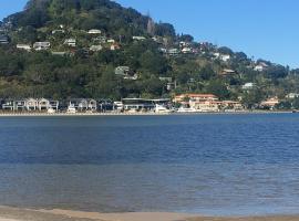 Tairua Marina Villa, villa in Tairua