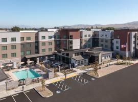 Residence Inn by Marriott Fairfield Napa、フェアフィールドにあるGreen Valley Golf Clubの周辺ホテル