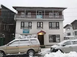 Rainbow Palace Pahalgam