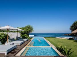 The Beach House Sandy Bay, hotel v destinaci Nusa Lembongan