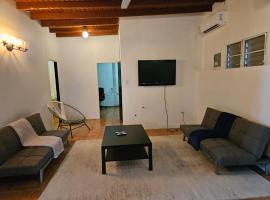 Newly remodeled Economical 5BR, Third floor, hotel in Mayaguez