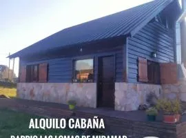 Cabaña de madera en barrio Las Lomas Miramar