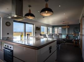 Long View Waternish, holiday home in Halistra