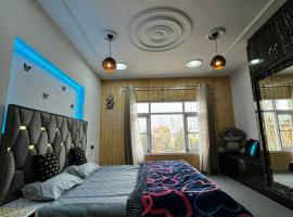 WalkinnSleep, hotell med parkering i Srinagar